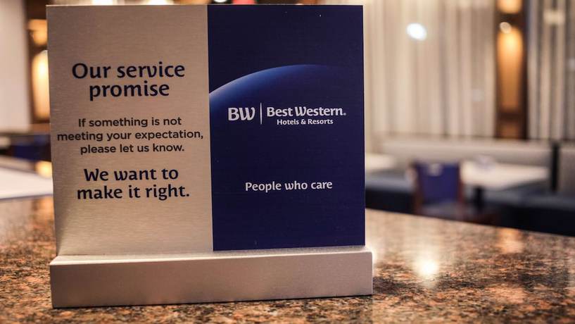 Imagen de los interiores del Hotel Best Western Hampton Coliseum Inn. Foto 17