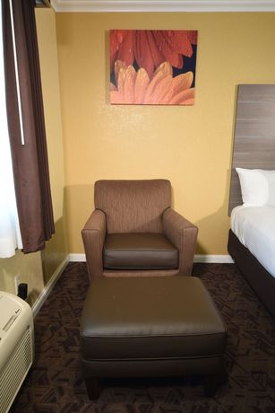 Imagen de la habitación del Hotel Best Western Hanford Inn. Foto 2