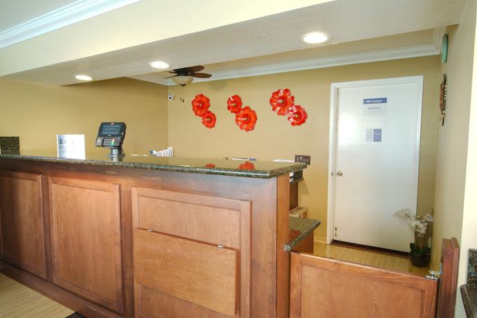 Imagen de los interiores del Hotel Best Western Hanford Inn. Foto 20