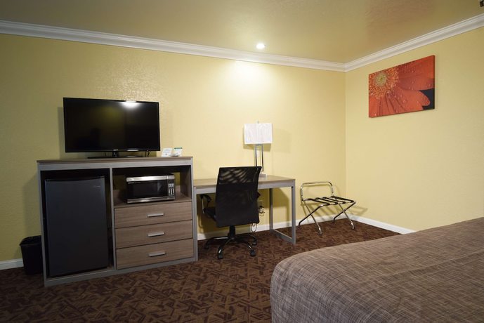 Imagen de la habitación del Hotel Best Western Hanford Inn. Foto 11