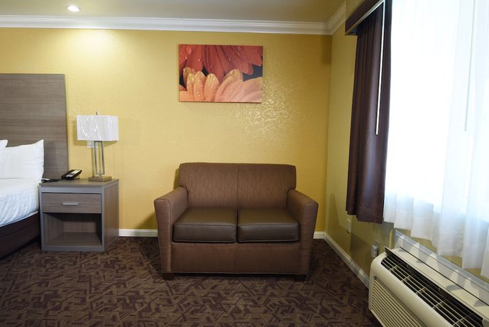 Imagen de la habitación del Hotel Best Western Hanford Inn. Foto 16