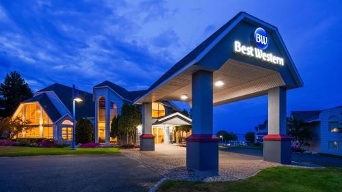 Imagen general del Hotel Best Western Harbour Pointe Lakefront. Foto 5