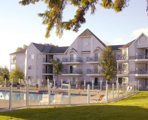 Imagen general del Hotel Best Western Harbour Pointe Lakefront. Foto 3