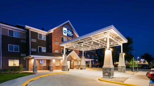 Imagen general del Hotel Best Western Harvest Inn and Suites. Foto 1
