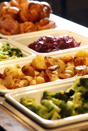 Imagen del bar/restaurante del Hotel Best Western Heath Court. Foto 9