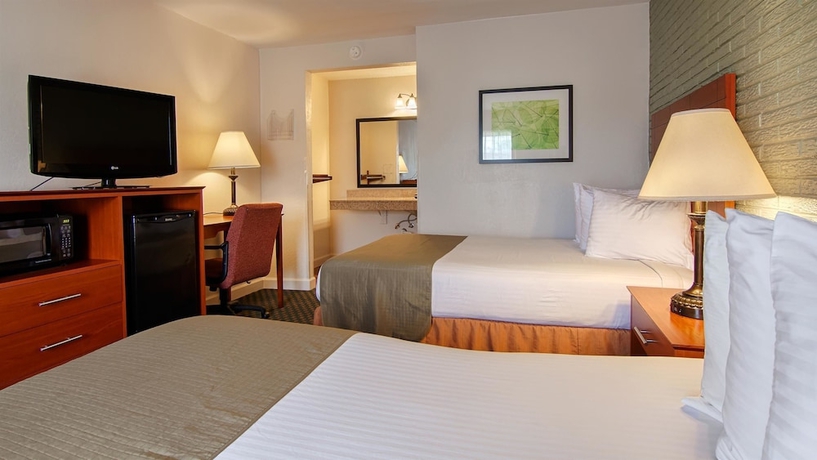 Imagen de la habitación del Hotel Best Western Hendersonville Inn. Foto 12