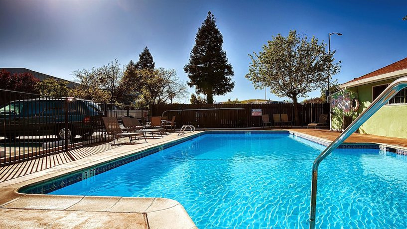 Imagen de la piscina del Hotel Best Western Heritage Inn, Vacaville. Foto 20