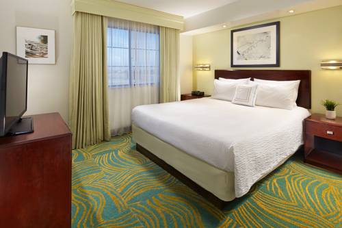 Imagen de la habitación del Hotel Best Western Hesperia-Victorville Suites. Foto 3