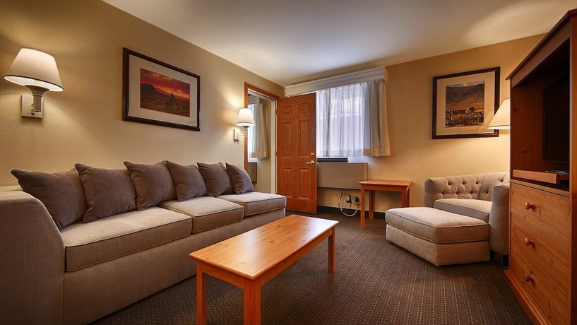Imagen de la habitación del Hotel Best Western Hi-desert Inn. Foto 6