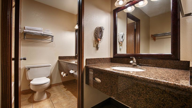Imagen de la habitación del Hotel Best Western Hi-desert Inn. Foto 7