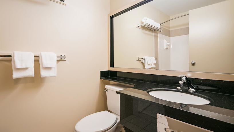 Imagen de la habitación del Hotel Best Western High Road Inn. Foto 17