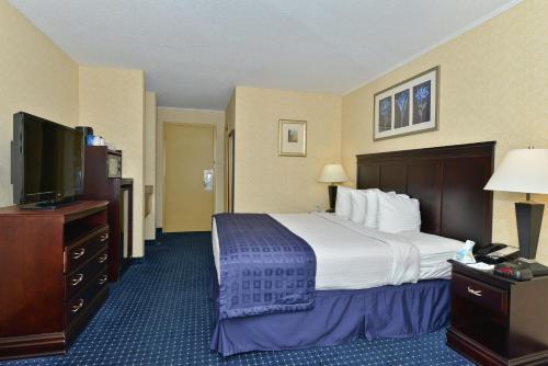 Imagen de la habitación del Hotel Best Western Historic Frederick. Foto 9
