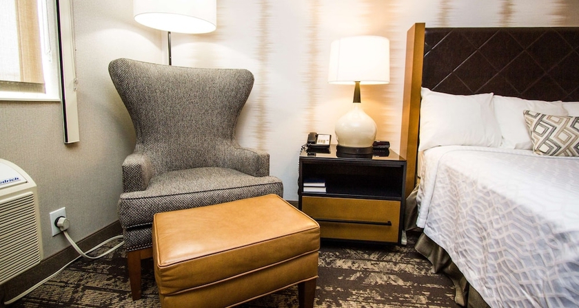 Imagen de la habitación del Hotel Best Western Holiday Hills. Foto 12