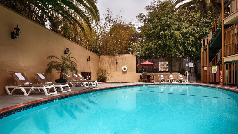 Imagen de la piscina del Hotel Best Western Hollywood Plaza Inn-hollywood Walk Of Fame - La. Foto 15