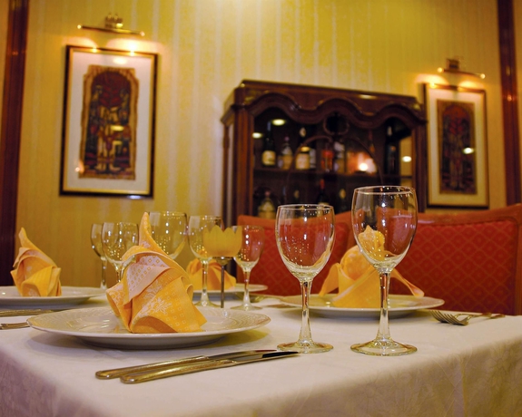 Imagen del bar/restaurante del Hotel Best Western Hotel Turist. Foto 5