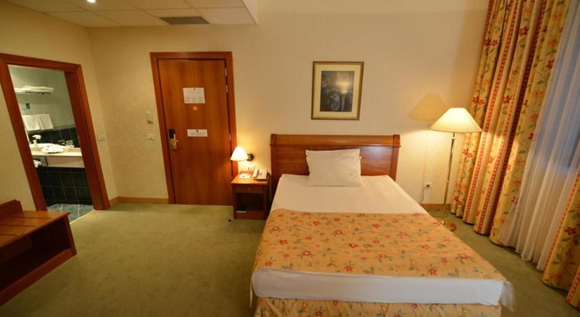 Imagen de la habitación del Hotel Best Western Hotel Turist. Foto 10