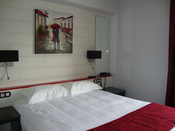 Imagen de la habitación del Hotel Best Western Hotel & SPA Pau Lescar Aeroport. Foto 5