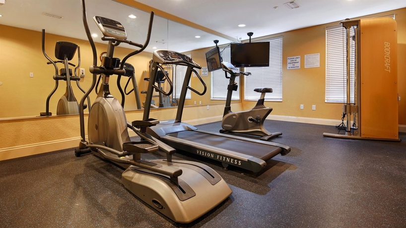 Imagen de los interiores del Hotel Best Western Houma Inn. Foto 12