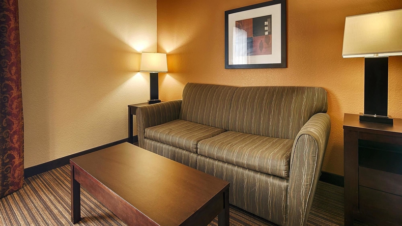 Imagen de la habitación del Hotel Best Western Houma Inn. Foto 7