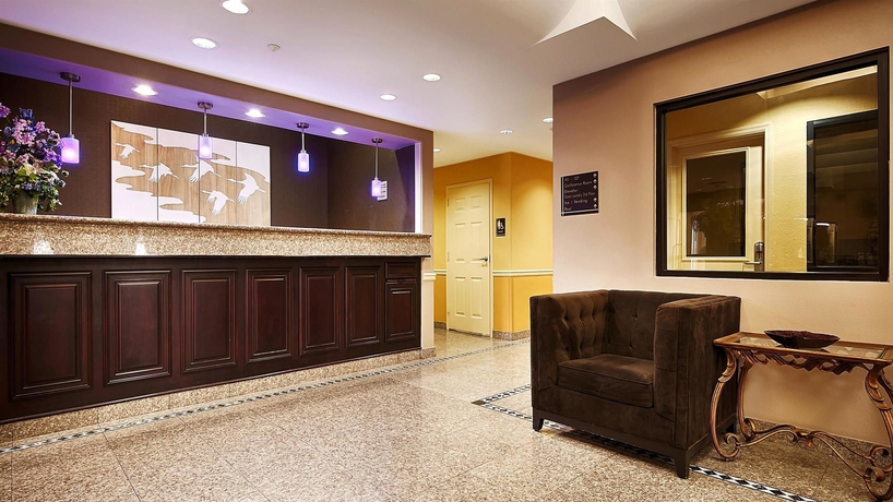 Imagen de los interiores del Hotel Best Western Houma Inn. Foto 14