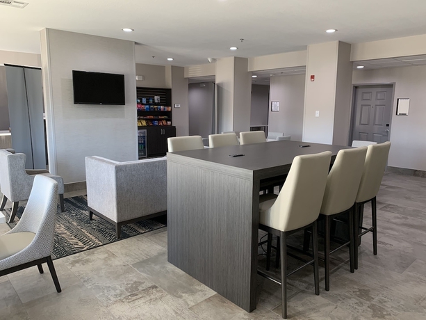 Imagen de los interiores del Hotel Best Western Houston Bush Intercontinental Airport Inn. Foto 19