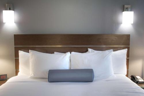 Imagen de la habitación del Hotel Best Western Hunt's Landing Hotel Matamoras/Milford. Foto 8