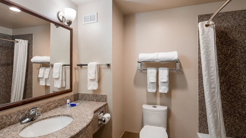 Imagen de la habitación del Hotel Best Western I-5 Inn & Suites. Foto 7
