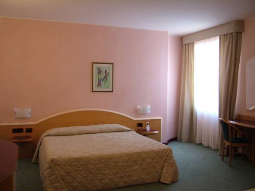 Imagen de la habitación del Hotel Best Western Imperiale. Foto 3