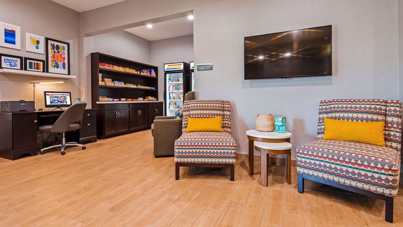 Imagen de los interiores del Hotel Best Western Ingleside Inn & Suites. Foto 19