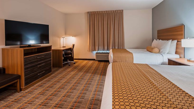 Imagen de la habitación del Hotel Best Western Ingleside Inn & Suites. Foto 13