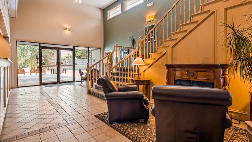 Imagen de los interiores del Hotel Best Western Inn At The Rogue. Foto 16