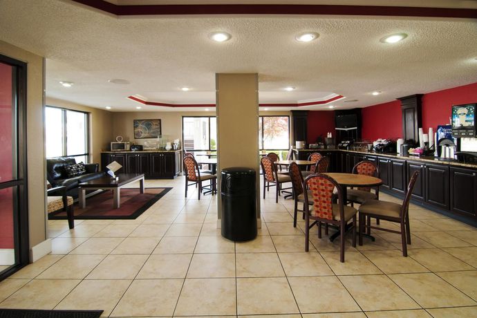 Imagen del bar/restaurante del Hotel Best Western Inn, North Gate. Foto 4