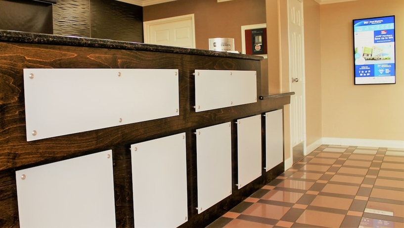 Imagen de los interiores del Hotel Best Western Inn Of Nacogdoches. Foto 18