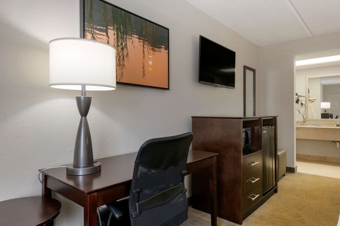 Imagen de la habitación del Hotel Best Western Inn Of Palatka. Foto 10