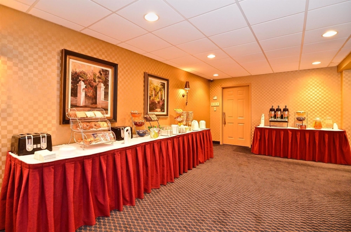 Imagen de los interiores del Hotel Best Western Inn On The Avenue. Foto 16