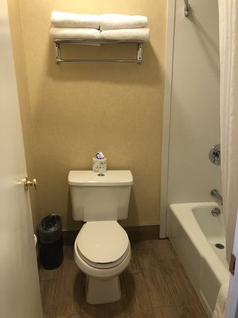 Imagen de la habitación del Hotel Best Western Inn Santa Clara. Foto 6