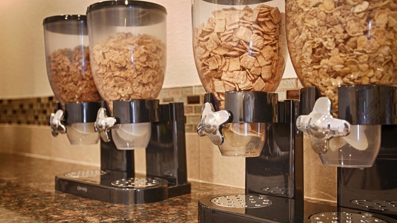 Imagen del bar/restaurante del Hotel Best Western Inn, Santa Cruz. Foto 3