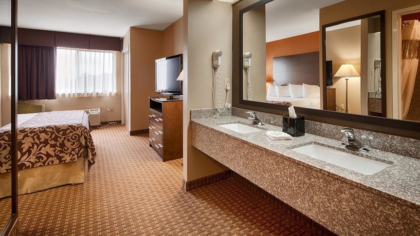Imagen de la habitación del Hotel Best Western Inn and Suites. Foto 11