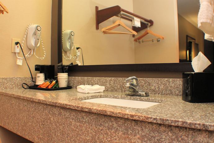 Imagen de la habitación del Hotel Best Western Inn and Suites. Foto 16