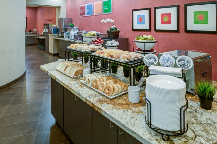 Imagen del bar/restaurante del Hotel Best Western Inn and Suites San Diego &ndash; Zoo/seaworld Area. Foto 6