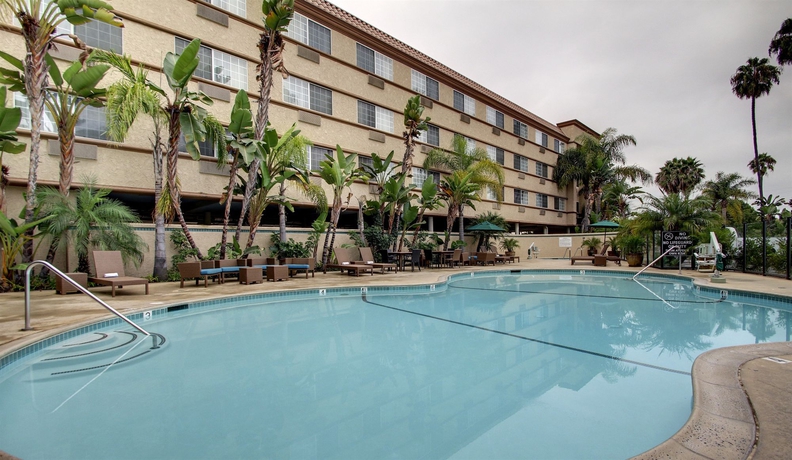 Imagen de la piscina del Hotel Best Western Inn and Suites San Diego &ndash; Zoo/seaworld Area. Foto 16