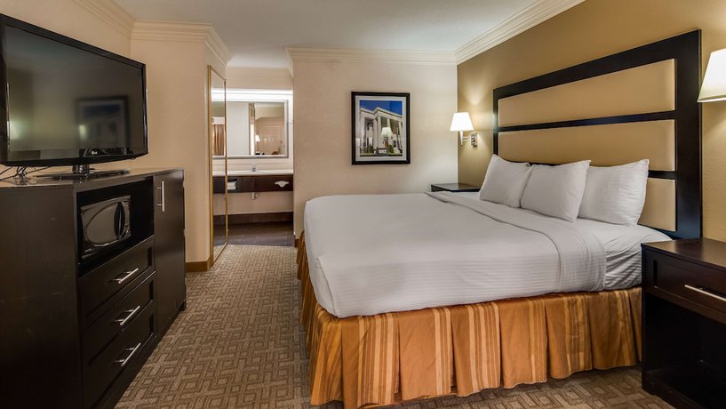 Imagen de la habitación del Hotel Best Western Inn and Suites of Macon. Foto 13