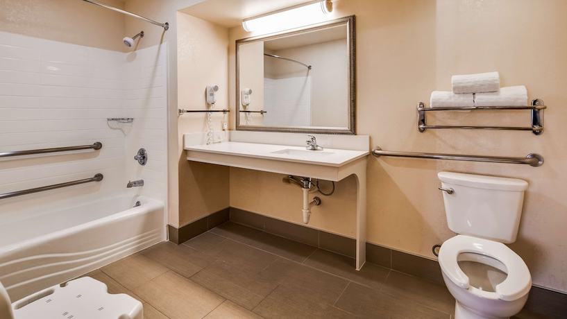 Imagen de la habitación del Hotel Best Western Inn and Suites of Macon. Foto 15