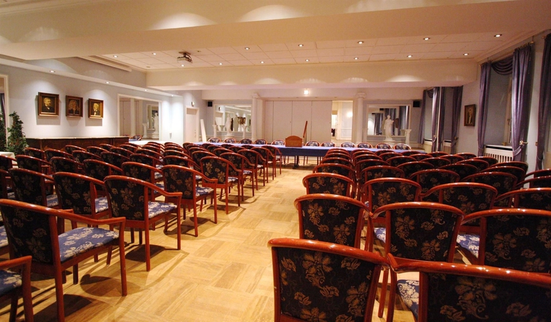 Imagen de los interiores del Hotel Best Western Jørgensens Hotel. Foto 12