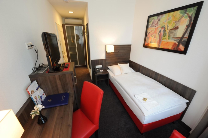 Imagen de la habitación del Hotel Best Western Kaiserhof. Foto 10