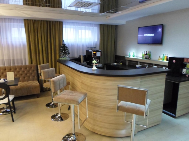 Imagen del bar/restaurante del Hotel Best Western Kaluga. Foto 2