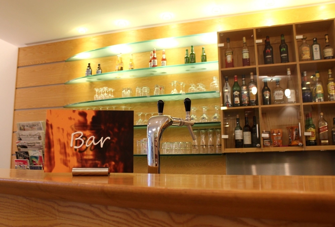 Imagen del bar/restaurante del Hotel Best Western Kantstrasse Berlin. Foto 4