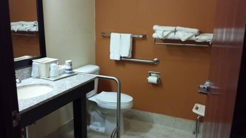 Imagen de la habitación del Hotel Best Western Kenosha Inn. Foto 9