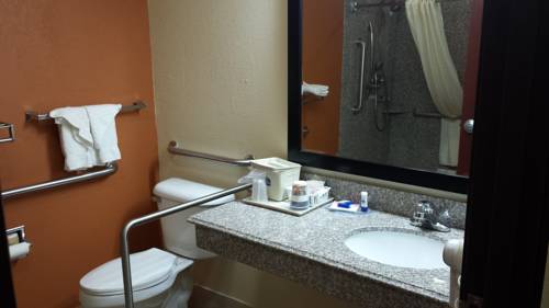 Imagen de la habitación del Hotel Best Western Kenosha Inn. Foto 10