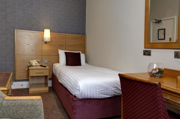 Imagen de la habitación del Hotel Best Western Kings Manor. Foto 8